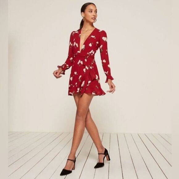 Reformation Collins Wrap Red Dress Size: XS - Picture 1 of 7